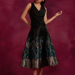 Abhishti Black Cotton Self Pattern A-Line Skirt-picture-15