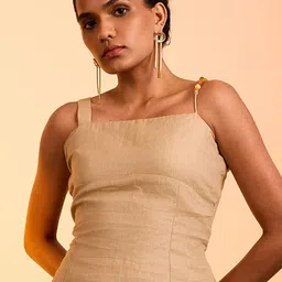 dhaaga Linen Square Neck Sleeveless Top With Maxi Skirt Co-Ords-picture-39