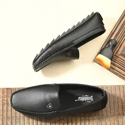 The Roadster Lifestyle Co. Men Lightweight Textured Casual Loafers Casual Shoes-image-7