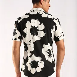 HERE&NOW Men Floral Printed Cuban Collar Casual Shirt image 2