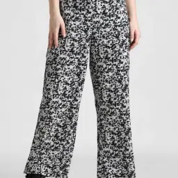 Only Black & White Cotton Printed Relaxed Fit High Rise Pants-picture-21