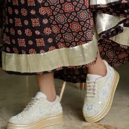 Shoetopia Women's Beige Sneakers-picture-20