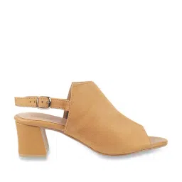 Mochi Women's Beige Back Strap Sandals-image-27