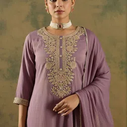 Indo Era Floral Embroidered Thread Work Straight Kurta With Trouser & Dupatta image 5