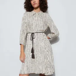 Fame Forever By Lifestyle Off White Regular Fit Printed Dress-picture-16