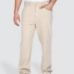 Wrangler Men Solid Relaxed Fit Low-Rise Jeans-image-51