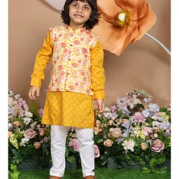 LIL PITAARA Pure Cotton Woven Full Sleeves Bandhani Designed Kurta & Pyjama With Floral Printed Jacket Set - Yellow-picture-15