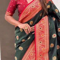 ELITE WEAVES Woven Design Zari Silk Blend Banarasi Saree image 3