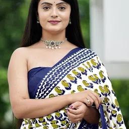 Anouk Cream Batik Pure Cotton Sarees image 2