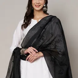 MUFFLY Embroidered Dupatta image 4