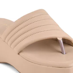 JM Looks Women Square Toe Textured Wedge Heels Sandals image 2