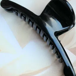 DIVASTRI Women Claw Clip-picture-40