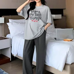 KSHS Women Printed T-shirt & Pyjamas Night suit-image-34