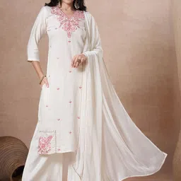 Anni Designer Ethnic Motifs Embroidered Thread Work Kurta With Trousers & Dupatta image 2