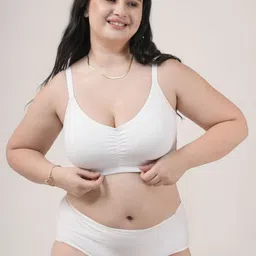 Sztori Full Coverage Lightly-Padded Non-Wired Breathable Bra & Panty Lingerie Set image 3