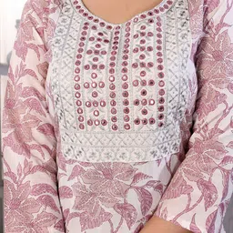 Rangita Women Ethnic Motifs Embroidered Regular Thread Work Pure Cotton Kurta with Salwar & With Dupatta image 3