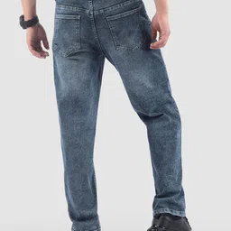 Beyoung Men Distressed Regular Fit Jeans image 3