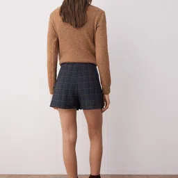 Trendyol Women Checked Technology Skorts image 5
