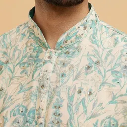 twamev Men Floral Printed Ethnic Kurta with Churidar image 5