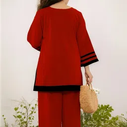 Naida Floral Printed Kurti With Palazzos image 3