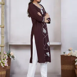 Fashion2wear Floral Embroidered Thread Work Thread Work Kurti image 5