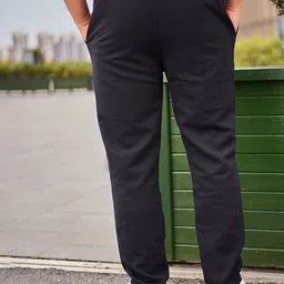 Trendyol Men Mid Rise Track Pants image 5