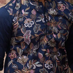 Jompers Floral Embroidered Thread Work Mandarin Collar Kurta With Salwar image 2