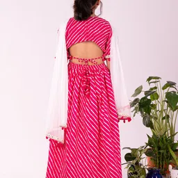 VASTRAMAY Girls Printed Mirror Work Leheriya Ready to Wear Lehenga & Blouse With Dupatta image 4