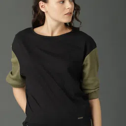 Roadster Fast and Furious Women Black & Olive Green Solid Pure Cotton Top-picture-31