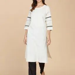Fabindia Off-White Cotton Embroidered Straight Kurta-picture-29