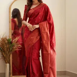 Dinesh Ethnic Traditional Wear Woven Design Zari Silk Blend Handloom Banarasi Saree image 2