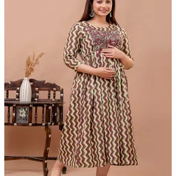 NEVISHA STYLE Cotton Woven Three Fourth Sleeves Floral & Chevron Printed Maternity Kurta With Nursing Access - Multi Colour image 5
