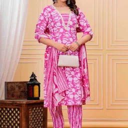 Tvyozs Floral Printed Square Neck Pure Cotton Kurta With Trousers & Dupatta image 5