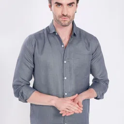 DIVISIVE Men Textured Spread Collar Linen Casual Shirt image 2