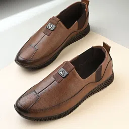 Killer Men Textured Loafers-image-94