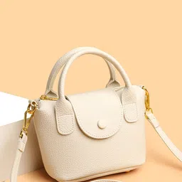 Diva Dale Detachable Sling Strap Structured Sling Bag With Tasselled-image-92