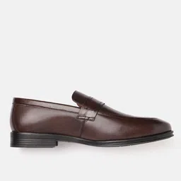 Louis Philippe Men Leather Textured Formal Loafers image 2