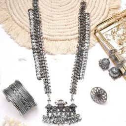 Teejh Pitara Collection Laya Silver Oxidized Jewellery Set-picture-7