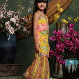 Saka Designs By Sapna Cotton Woven Sleeveless Floral Printed & Gota Lace Embellished Kurti Sharara Set - Yellow image 5