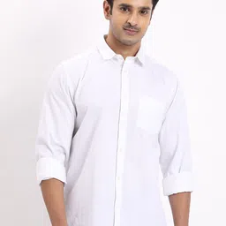 Indian Terrain Men Classic Fit Solid Spread Collar Pure Cotton Casual Shirt-image-46