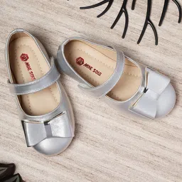 Mine Sole Bow Applique Detailed Mary Jane Ballerinas With Velcro Closure - Silver-picture-40
