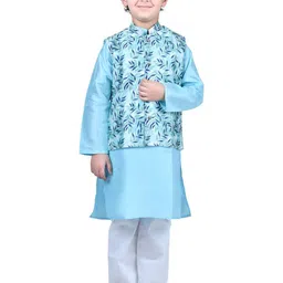 itsmycostume Boys Pure Cotton Straight Kurta With Pyjamas & Printed Nehru Jacket-image-12