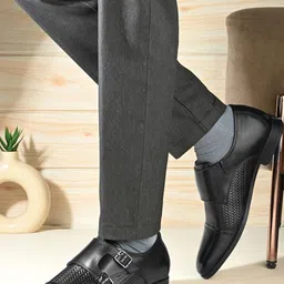 Valentino Men Textured Leather Pointed Toe Formal Derbys-image-7