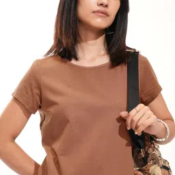 Tokyo Talkies Women T-shirt-image-38