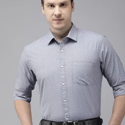 Park Avenue Men Slim Fit Checked Formal Shirt-picture-23