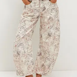KPOP Women Floral Printed Regular Fit Trousers-image-89