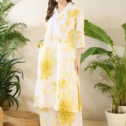 Indo Era Printed V-Neck Three-Quarter Sleeves Pure Cotton Tunic And Trousers image 3