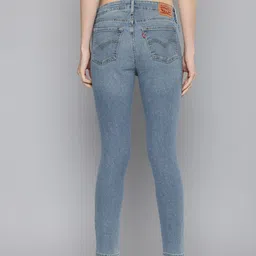 Levis Women 711 Skinny Fit Light Fade Stretchable Jeans image 4