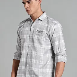 7TH LEGION Smart Checked Spread Collar Casual Shirt image 3