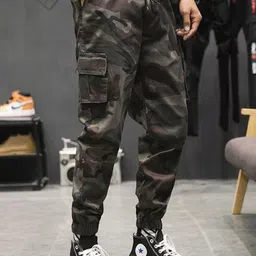 StyleCast Men Camouflage Printed Original Regular Fit Trousers-picture-39